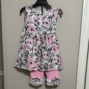 NWOT LITTLE GIRLS Pink Floral Sleeveless Dress with Ruffled Leggings